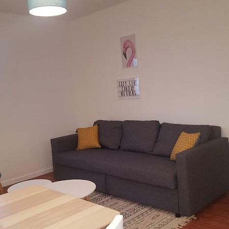 Appartement Sur L'Ile De Nantes - Place De Parking Gratuit Bagian luar foto