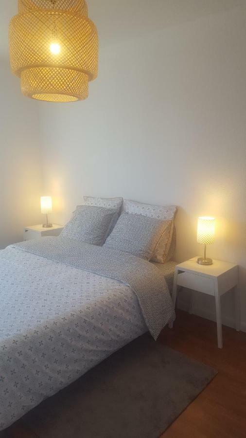Appartement Sur L'Ile De Nantes - Place De Parking Gratuit Bagian luar foto